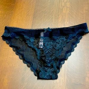 Lace VS Underwear NWT